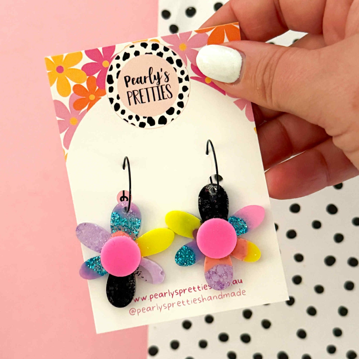 Daffodi hoop dangle earrings- Retro Remix- RR022