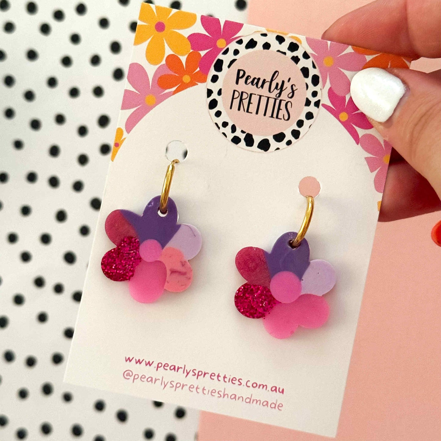 Daisy daisy huggie hoop earings- Berry Blush 04