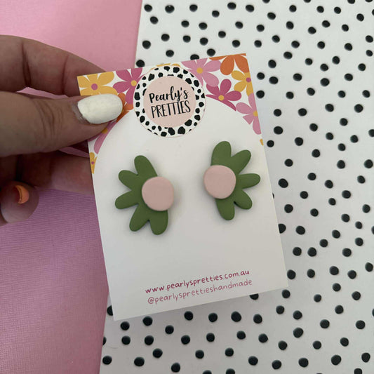 Daisy Daze Polymer Clay statement Stud earring - Olive green/pale pink