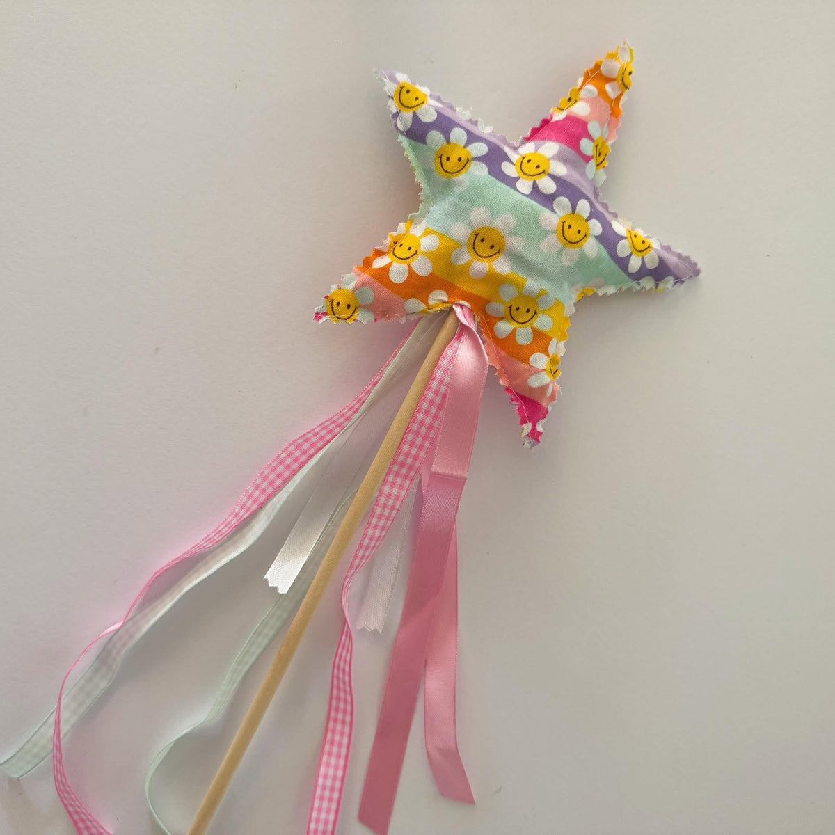 Fairy wand - Rainbow smile