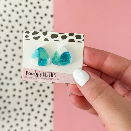 Triangle stud earring- 14