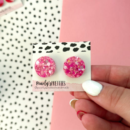 medium circle stud earrings-  Love Struck S10