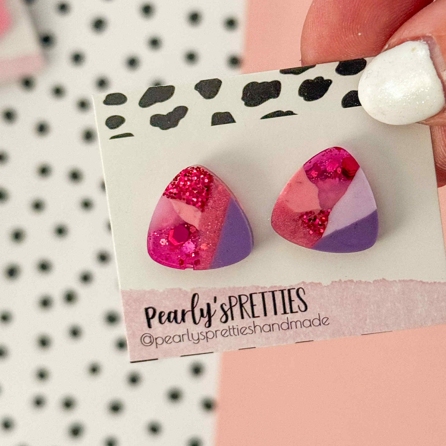 Small triangle stud earring - Berry Blush 19