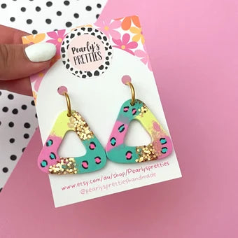Triangle stud top dangle earrings 018