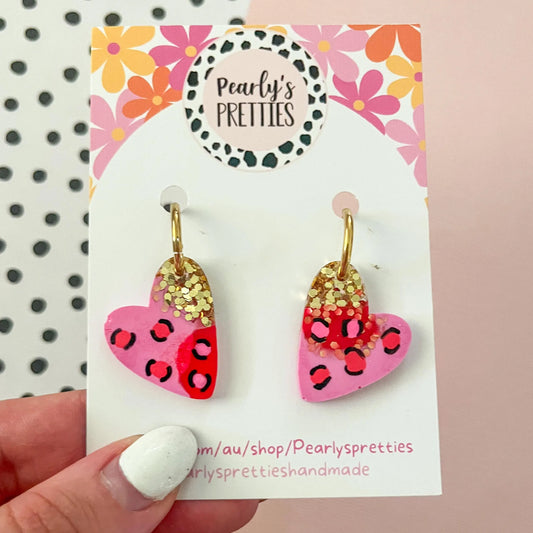 Cora heart- huggie hoop earrings 017